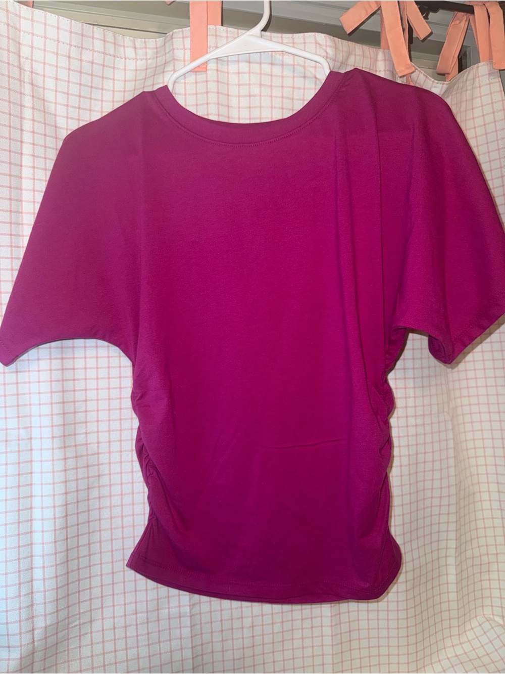 Kids Short-Sleeve Crewneck Tee in Fuchsia